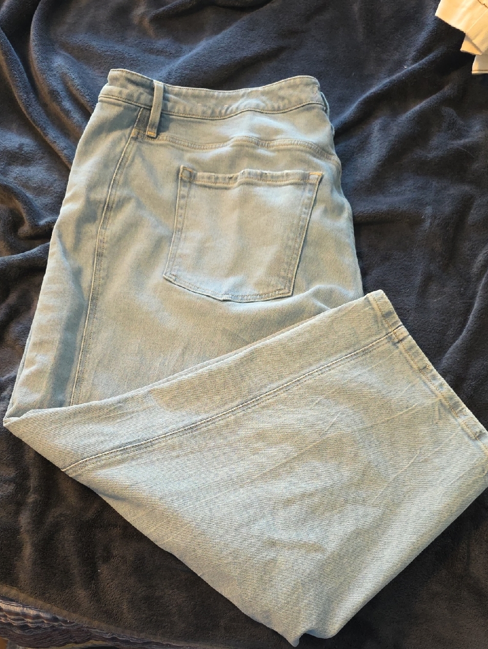 Lane Bryant Light Blue Denim Barrel Jeans with Gold Stitching